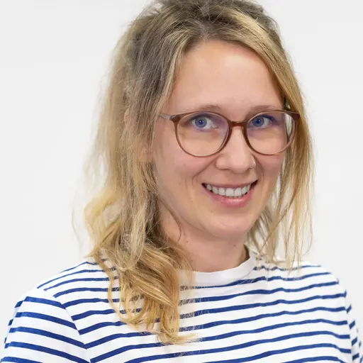 Magdalena Firchau, Terre des Hommes