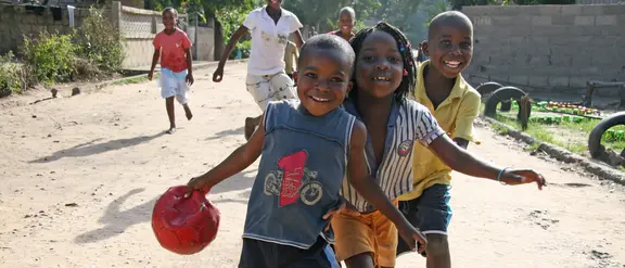A chance to play | Terre des Hommes