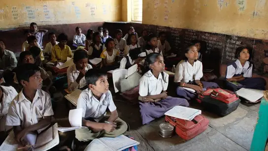 Schule statt Schuften: Terre des Hommes-Projekte helfen Kindern, Armut uns Ausbeutung hinter sich zu lassen.